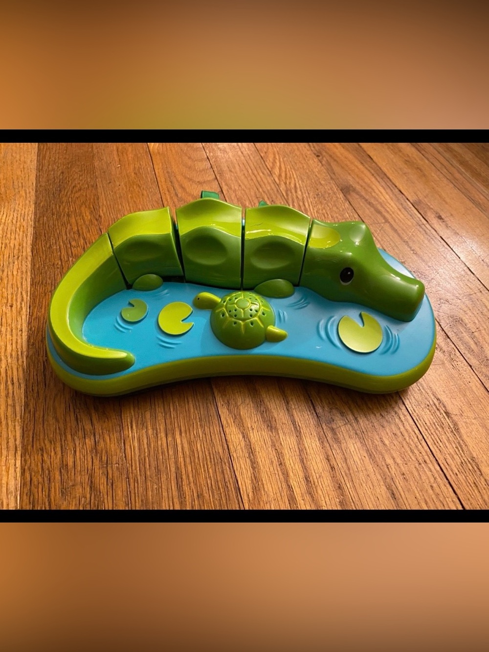 Evenflo Life Amazon Jungle Exersaucer. Crocodile Music Toy
Replacement Part